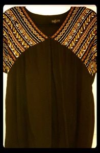 Shortsleeve Maternity Blouse